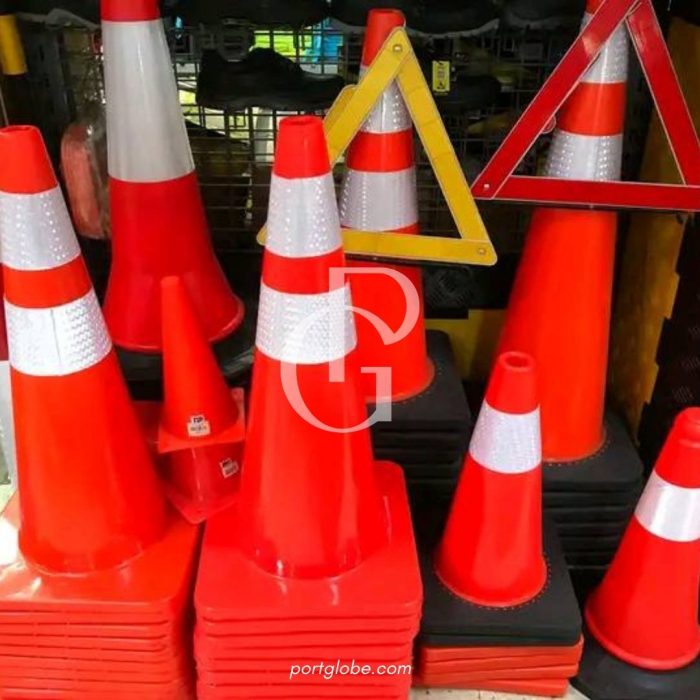 تجهيزات السلامة المرورية الشاملة 2025