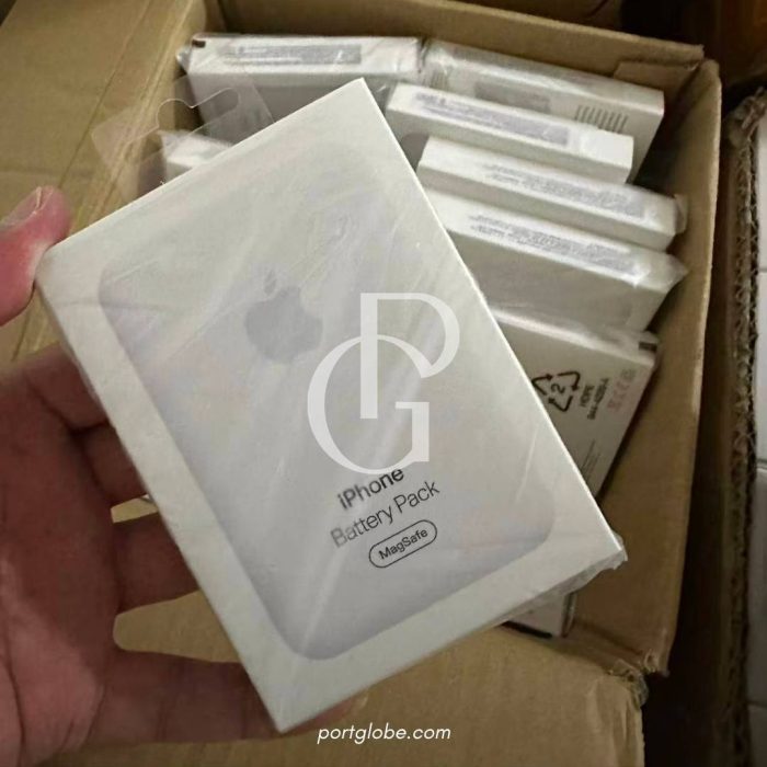 باور بانك أبل ماج سيف الأصلي